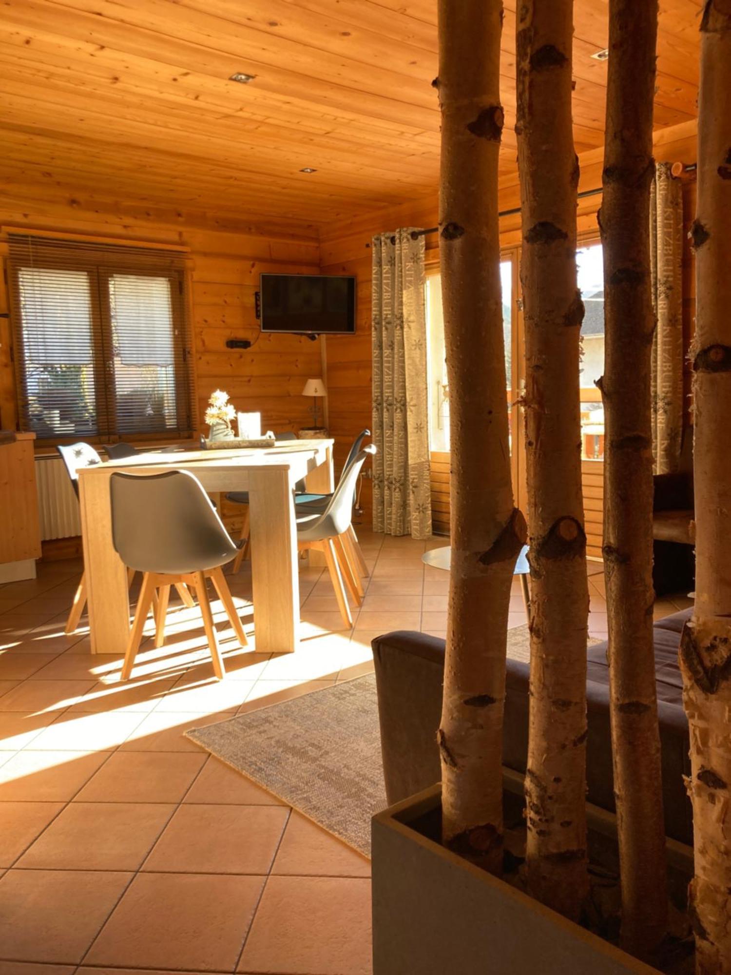 Appartement Lapreski, Spacieux, Proche Lac D'Annecy, Randonnees Montagne Thones Exterior photo